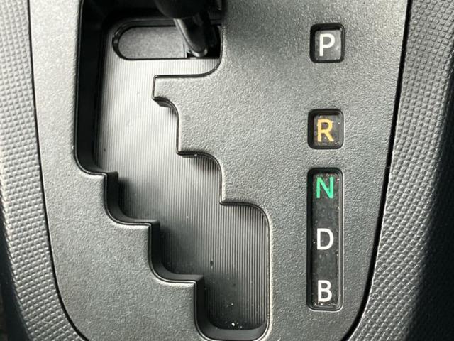 アクア L 純正 ナビ/Bluetooth接続/ETC/EBD付ABS/横滑り防止装置/アイドリングストップ/エアバッグ 運転席/エアバッグ 助手席/パワーウインドウ/キーレス/オートエアコン/パワーステアリング(18枚目)