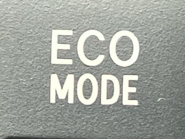 アクア L 純正 ナビ/Bluetooth接続/ETC/EBD付ABS/横滑り防止装置/アイドリングストップ/エアバッグ 運転席/エアバッグ 助手席/パワーウインドウ/キーレス/オートエアコン/パワーステアリング(32枚目)