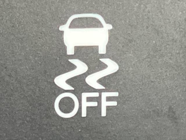 オデッセイハイブリッド ＨＶアブソルート・ホンダセンシングＥＸパッケ　新品タイヤ／純正　ＳＤナビ／衝突安全装置／両側電動スライドドア／全方位モニター／車線逸脱防止支援システム／シート　ハーフレザー／ヘッドランプ　ＬＥＤ／ＥＴＣ／ＥＢＤ付ＡＢＳ／横滑り防止装置（50枚目）