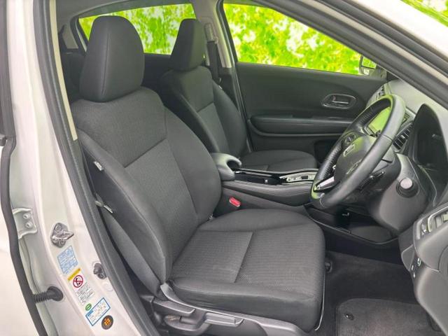 ヴェゼル ４ＷＤハイブリッドＸ　保証書／純正　ＳＤナビ／衝突安全装置／シートヒーター／ヘッドランプ　ＬＥＤ／Ｂｌｕｅｔｏｏｔｈ接続／ＥＴＣ／ＥＢＤ付ＡＢＳ／横滑り防止装置／アイドリングストップ／ホンダセンシング／バックモニター（4枚目）