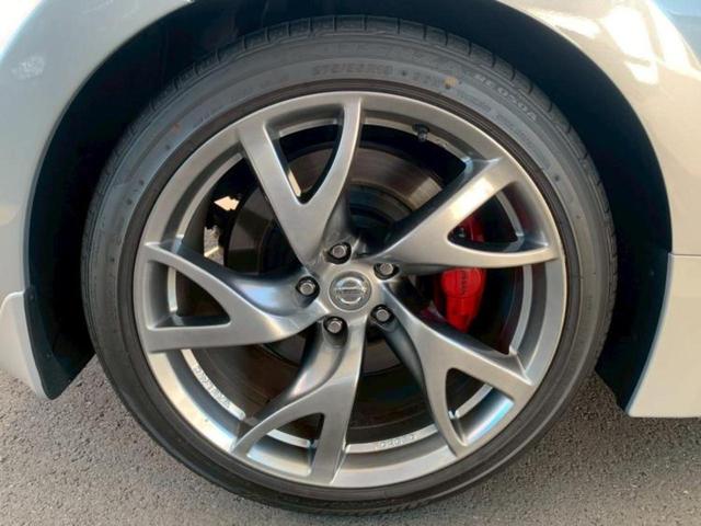 お車に合わせて無料保証以外にも、保証範囲、期間、距離を拡充させた有料保証もご用意しております！中古車の購入が初めてで不安・・・というお客様もご安心ください！