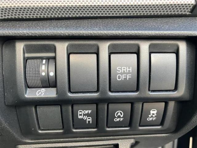 フォレスター ４ＷＤプレミアム　新品タイヤ／保証書／純正　８インチ　ＳＤナビ／デジタルインナーミラー／衝突安全装置／シートヒーター　全席／車線逸脱防止支援システム／ヘッドランプ　ＬＥＤ／Ｂｌｕｅｔｏｏｔｈ接続／ＥＴＣ　バックカメラ（15枚目）