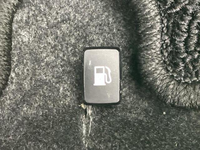 イグニス ハイブリッドMG 新品タイヤ/保証書/社外 ナビ/シートヒーター/ETC/EBD付ABS/横滑り防止装置/アイドリングストップ/DVD/エアバッグ 運転席/エアバッグ 助手席/パワーウインドウ/キーレスエントリー(44枚目)