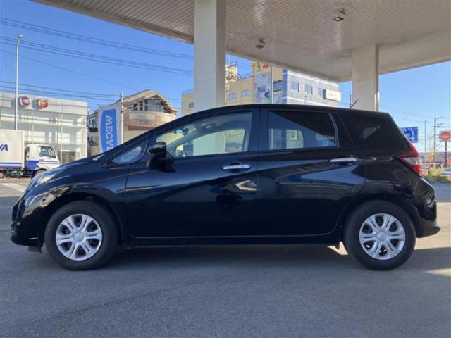 ノート Ｘ　保証書／純正　ＳＤナビ／エマージェンシーブレーキ／車線逸脱防止支援システム／ヘッドランプ　ＬＥＤ／ＥＢＤ付ＡＢＳ／横滑り防止装置／アイドリングストップ／バックモニター／フルセグＴＶ　バックカメラ（2枚目）