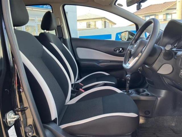 ノート Ｘ　保証書／純正　ＳＤナビ／エマージェンシーブレーキ／車線逸脱防止支援システム／ヘッドランプ　ＬＥＤ／ＥＢＤ付ＡＢＳ／横滑り防止装置／アイドリングストップ／バックモニター／フルセグＴＶ　バックカメラ（5枚目）