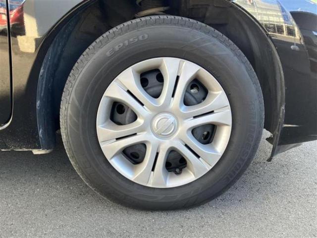 ノート Ｘ　保証書／純正　ＳＤナビ／エマージェンシーブレーキ／車線逸脱防止支援システム／ヘッドランプ　ＬＥＤ／ＥＢＤ付ＡＢＳ／横滑り防止装置／アイドリングストップ／バックモニター／フルセグＴＶ　バックカメラ（18枚目）