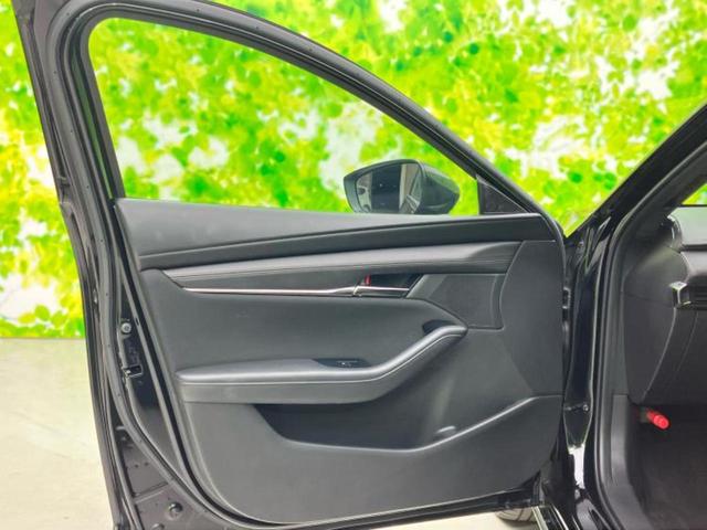 MAZDA3ファストバック 15Sツーリング 純正 SDナビ/衝突安全装置/車線逸脱防止支援システム/ヘッドランプ LED/ETC/EBD付ABS/横滑り防止装置/アイドリングストップ/バックモニター/フルセグTV/DVD/エアバッグ 運転席(20枚目)