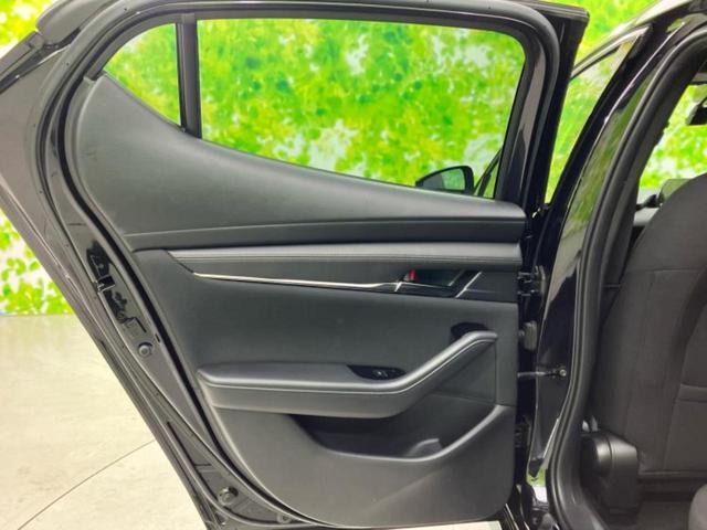 MAZDA3ファストバック 15Sツーリング 純正 SDナビ/衝突安全装置/車線逸脱防止支援システム/ヘッドランプ LED/ETC/EBD付ABS/横滑り防止装置/アイドリングストップ/バックモニター/フルセグTV/DVD/エアバッグ 運転席(22枚目)