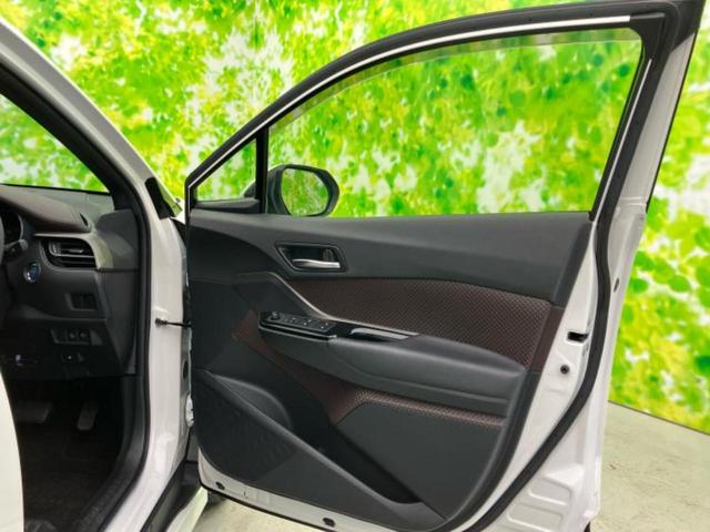 Ｃ－ＨＲ Ｇ　純正エアロ／保証書／社外　９インチ　ＳＤナビ／衝突安全装置／シートヒーター／車線逸脱防止支援システム／シート　合皮／パーキングアシスト　自動操舵／ドライブレコーダー　社外／ヘッドランプ　ＬＥＤ　禁煙車（21枚目）