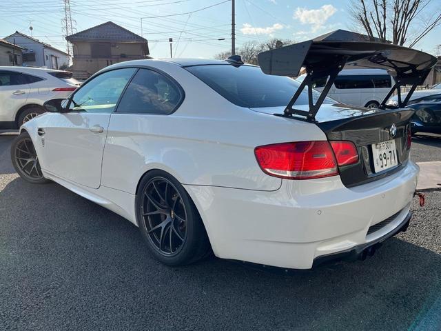 Ｍ３ Ｍ３クーペ　フルチューニング　スーパーチャージャー　シーケンシャルミッション　ＢＢＳホイール　アラゴスタ車高調　バノスユニット交換済　カムシャフト交換済　ステアリングラック交換済　ＲＥＣＡＲＯフルバケ（3枚目）