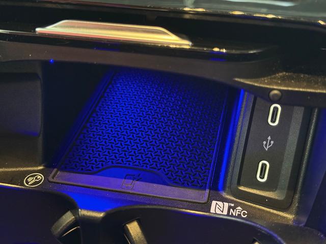ＳＬ ＳＬ４３　ＳＬ４３（４名）　ＡＭＧ　赤レザーシート　ブルメスターサウンドシステム　３６０度カメラ　ＨＵＤ（24枚目）