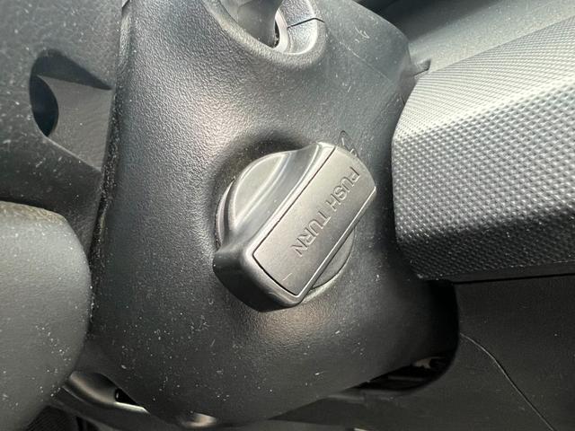 フリードスパイクハイブリッド ジャストセレクション　ハイブリッド　ＥＴＣ　バックカメラ　ナビ　ＴＶ　両側電動スライドドア　オートクルーズコントロール　ＨＩＤ　キーレスエントリー　アイドリングストップ　電動格納ミラー　ＣＶＴ　アルミホイール　ＣＤ　ＡＢＳ（11枚目）