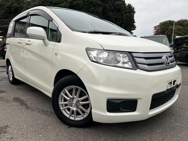 フリードスパイク G ジャストセレクション ナビ TV 両側スライド・片側電動 HID スマートキー 電動格納ミラー ウォークスルー CVT アルミホイール CD USB Bluetooth ABS エアコン パワーステアリング(13枚目)