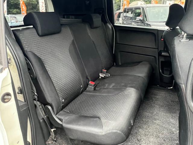 フリードスパイク G ジャストセレクション ナビ TV 両側スライド・片側電動 HID スマートキー 電動格納ミラー ウォークスルー CVT アルミホイール CD USB Bluetooth ABS エアコン パワーステアリング(23枚目)