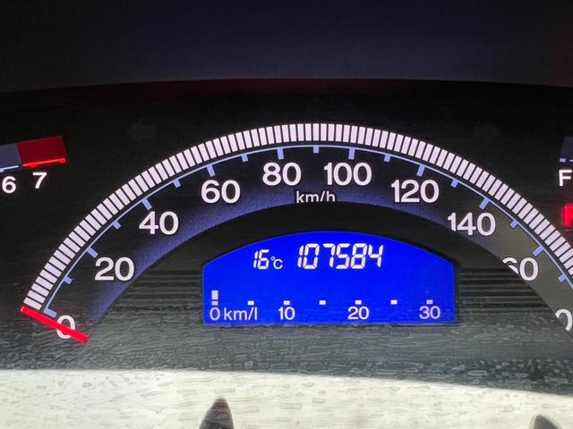 フリードスパイク G ジャストセレクション ナビ TV 両側スライド・片側電動 HID スマートキー 電動格納ミラー ウォークスルー CVT アルミホイール CD USB Bluetooth ABS エアコン パワーステアリング(25枚目)