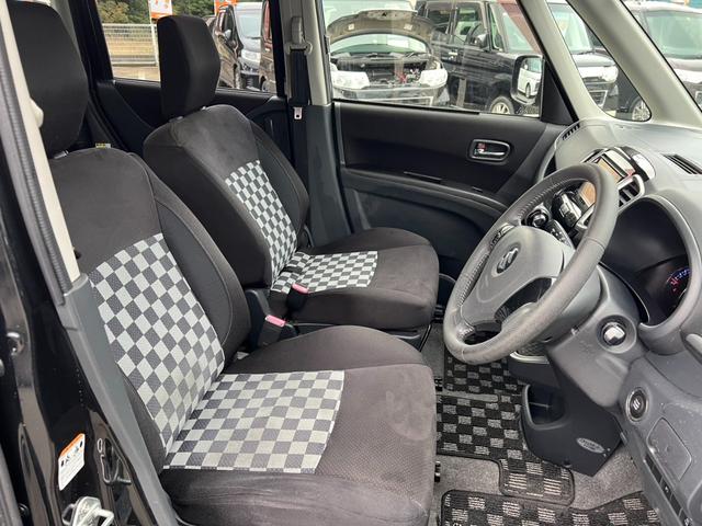 ソリオ ブラック&ホワイト ETC ナビ TV 両側電動スライドドア HID スマートキー 電動格納ミラー ウォークスルー CVT アルミホイール CD DVD再生 USB 盗難防止システム 衝突安全ボディ ABS エアコン(25枚目)