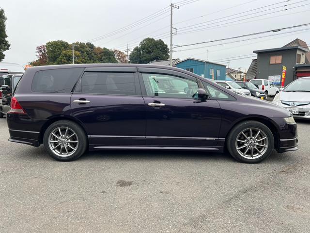 オデッセイ アブソルート　ＥＴＣ　バックカメラ　ナビ　オートクルーズコントロール　ＨＩＤ　サンルーフ　キーレスエントリー　電動格納ミラー　ＡＴ　アルミホイール　ＣＤ　盗難防止システム　衝突安全ボディ　ＡＢＳ　ＥＳＣ　エアコン（15枚目）