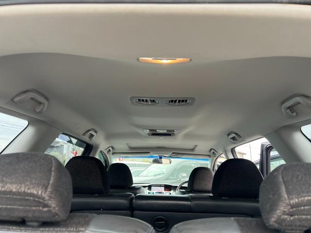 オデッセイ アブソルート　ＥＴＣ　バックカメラ　ナビ　オートクルーズコントロール　ＨＩＤ　サンルーフ　キーレスエントリー　電動格納ミラー　ＡＴ　アルミホイール　ＣＤ　盗難防止システム　衝突安全ボディ　ＡＢＳ　ＥＳＣ　エアコン（22枚目）