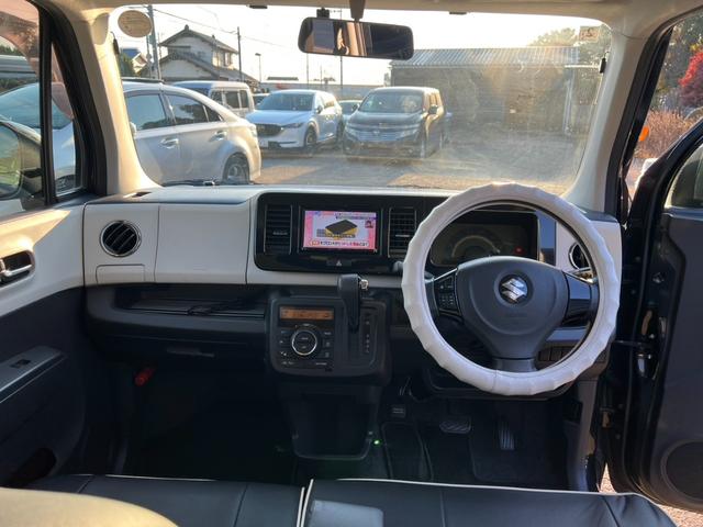 ＭＲワゴン １０ｔｈアニバーサリー　リミテッド　ＥＴＣ　ナビ　ＴＶ　オートライト　ＨＩＤ　スマートキー　電動格納ミラー　ベンチシート　ＣＶＴ　盗難防止システム　ＡＢＳ　ＣＤ　ＵＳＢ　Ｂｌｕｅｔｏｏｔｈ　アルミホイール　衝突安全ボディ　エアコン（2枚目）