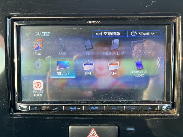 ＭＲワゴン １０ｔｈアニバーサリー　リミテッド　ＥＴＣ　ナビ　ＴＶ　オートライト　ＨＩＤ　スマートキー　電動格納ミラー　ベンチシート　ＣＶＴ　盗難防止システム　ＡＢＳ　ＣＤ　ＵＳＢ　Ｂｌｕｅｔｏｏｔｈ　アルミホイール　衝突安全ボディ　エアコン（5枚目）