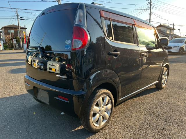ＭＲワゴン １０ｔｈアニバーサリー　リミテッド　ＥＴＣ　ナビ　ＴＶ　オートライト　ＨＩＤ　スマートキー　電動格納ミラー　ベンチシート　ＣＶＴ　盗難防止システム　ＡＢＳ　ＣＤ　ＵＳＢ　Ｂｌｕｅｔｏｏｔｈ　アルミホイール　衝突安全ボディ　エアコン（15枚目）