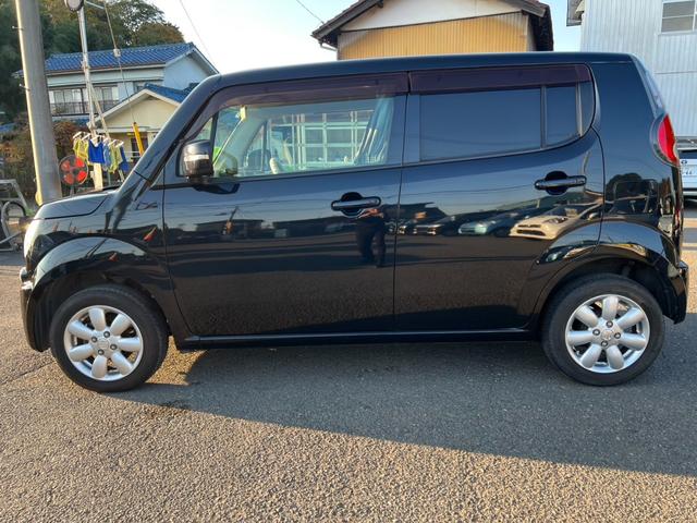 ＭＲワゴン １０ｔｈアニバーサリー　リミテッド　ＥＴＣ　ナビ　ＴＶ　オートライト　ＨＩＤ　スマートキー　電動格納ミラー　ベンチシート　ＣＶＴ　盗難防止システム　ＡＢＳ　ＣＤ　ＵＳＢ　Ｂｌｕｅｔｏｏｔｈ　アルミホイール　衝突安全ボディ　エアコン（22枚目）