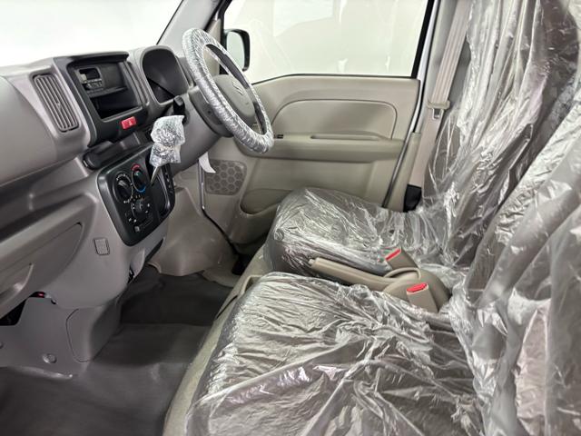 エブリイ ＰＡリミテッド　衝突被害軽減システム　誤発進抑制装置　キーレス　マニュアルエアコン　アイドリングストップ　オートライト（30枚目）