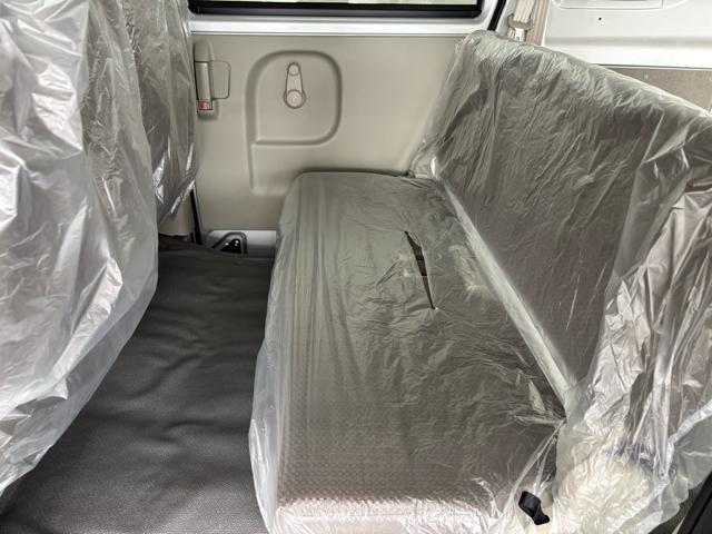 エブリイ ＰＡリミテッド　衝突被害軽減システム　誤発進抑制装置　キーレス　マニュアルエアコン　アイドリングストップ　オートライト（32枚目）