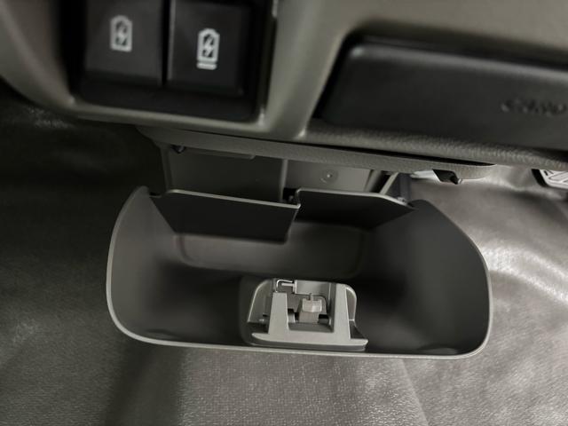 エブリイ ＰＡリミテッド　衝突被害軽減システム　誤発進抑制装置　キーレス　マニュアルエアコン　アイドリングストップ　オートライト（38枚目）