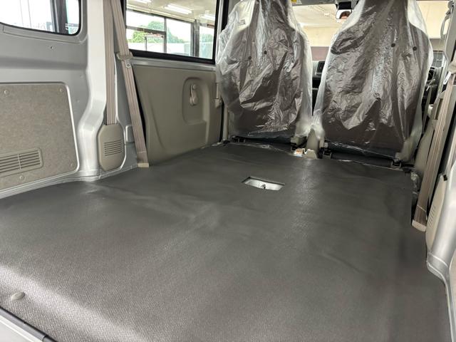 エブリイ ＰＡリミテッド　衝突被害軽減システム　誤発進抑制装置　キーレス　マニュアルエアコン　アイドリングストップ　オートライト（48枚目）