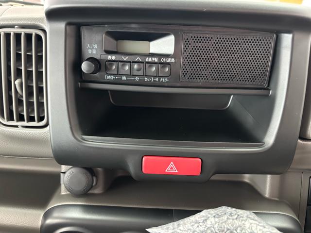 エブリイ ＰＡリミテッド　衝突被害軽減システム　誤発進抑制装置　キーレス　マニュアルエアコン　アイドリングストップ　オートライト（60枚目）