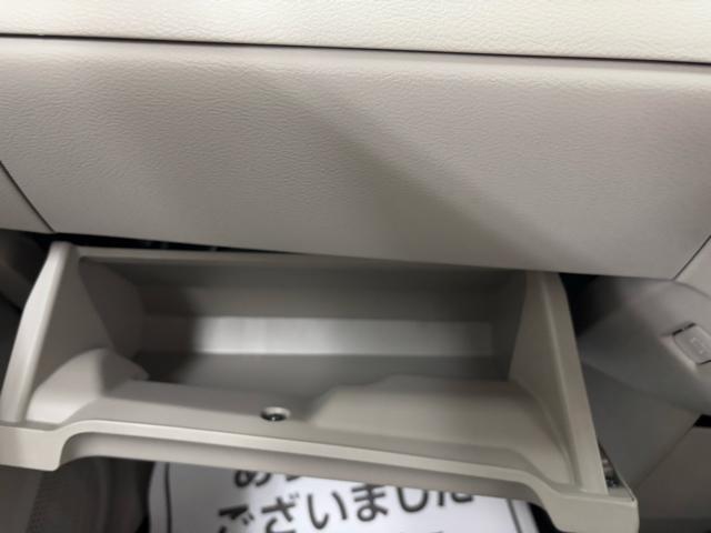 ルークス X 衝突被害軽減システム 誤発進抑制装置 スマートキー スマートシンプルハイブリッド LEDランプ フットパーキングブレーキ 片側電動スライドドア オートエアコン ホイールキャップ 助手席下収納BOX(55枚目)