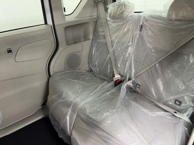 ルークス X 衝突被害軽減システム 誤発進抑制装置 スマートキー スマートシンプルハイブリッド LEDランプ フットパーキングブレーキ 片側電動スライドドア オートエアコン ホイールキャップ 助手席下収納BOX(63枚目)