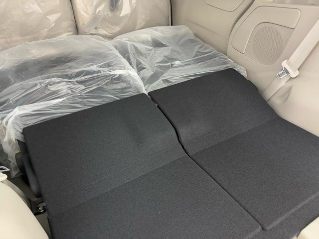 ルークス X 衝突被害軽減システム 誤発進抑制装置 スマートキー スマートシンプルハイブリッド LEDランプ フットパーキングブレーキ 片側電動スライドドア オートエアコン ホイールキャップ 助手席下収納BOX(76枚目)