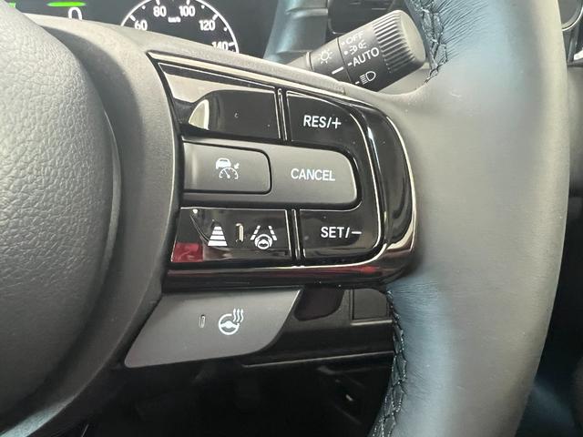 ヴェゼル ｅ：ＨＥＶ　Ｚ　登録済未使用車　ＨｏｎｄａＳＥＮＳＩＮＧ　パワーリアゲート　電子パーキング　ブレーキホールド（24枚目）
