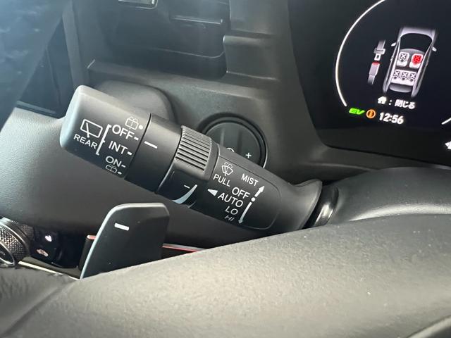 ヴェゼル ｅ：ＨＥＶ　Ｚ　登録済未使用車　ＨｏｎｄａＳＥＮＳＩＮＧ　パワーリアゲート　電子パーキング　ブレーキホールド（29枚目）