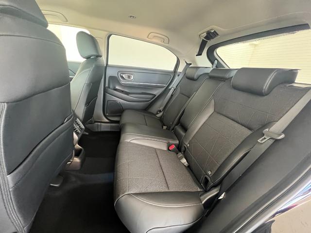 ヴェゼル ｅ：ＨＥＶ　Ｚ　登録済未使用車　ＨｏｎｄａＳＥＮＳＩＮＧ　パワーリアゲート　電子パーキング　ブレーキホールド（44枚目）