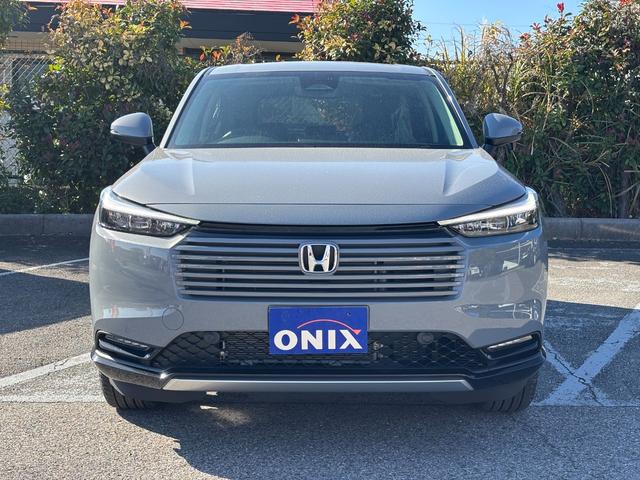 ヴェゼル ｅ：ＨＥＶ　Ｚ　登録済未使用車　ＨｏｎｄａＳＥＮＳＩＮＧ　パワーリアゲート　電子パーキング　ブレーキホールド（2枚目）