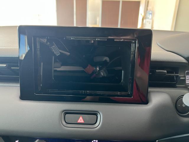 ヴェゼル ｅ：ＨＥＶ　Ｚ　登録済未使用車　ＨｏｎｄａＳＥＮＳＩＮＧ　パワーリアゲート　電子パーキング　ブレーキホールド（47枚目）