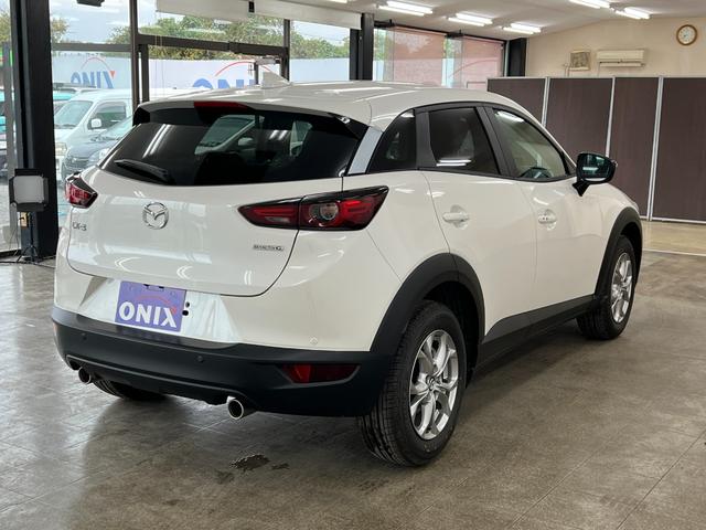 ＣＸ－３ １５Ｓ　ツーリング　登録済未使用車　アダプティブクルーズコントロール　コーナーセンサー　全方位カメラ　マツダコネクト　オルガン式ペダル　ＣａｒＰｌａｙ　フルセグテレビ（7枚目）