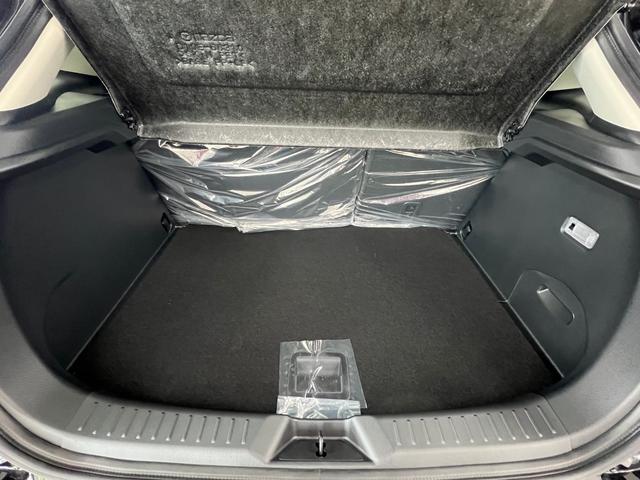 ＣＸ－３ １５Ｓ　ツーリング　登録済未使用車　アダプティブクルーズコントロール　コーナーセンサー　全方位カメラ　マツダコネクト　オルガン式ペダル　ＣａｒＰｌａｙ　フルセグテレビ（17枚目）