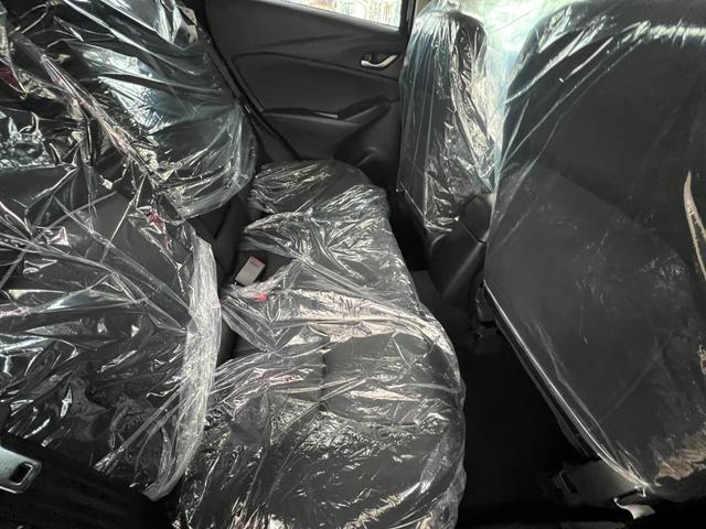 ＣＸ－３ １５Ｓ　ツーリング　登録済未使用車　アダプティブクルーズコントロール　コーナーセンサー　全方位カメラ　マツダコネクト　オルガン式ペダル　ＣａｒＰｌａｙ　フルセグテレビ（19枚目）