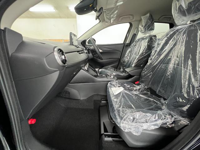 ＣＸ－３ １５Ｓ　ツーリング　登録済未使用車　アダプティブクルーズコントロール　コーナーセンサー　全方位カメラ　マツダコネクト　オルガン式ペダル　ＣａｒＰｌａｙ　フルセグテレビ（42枚目）