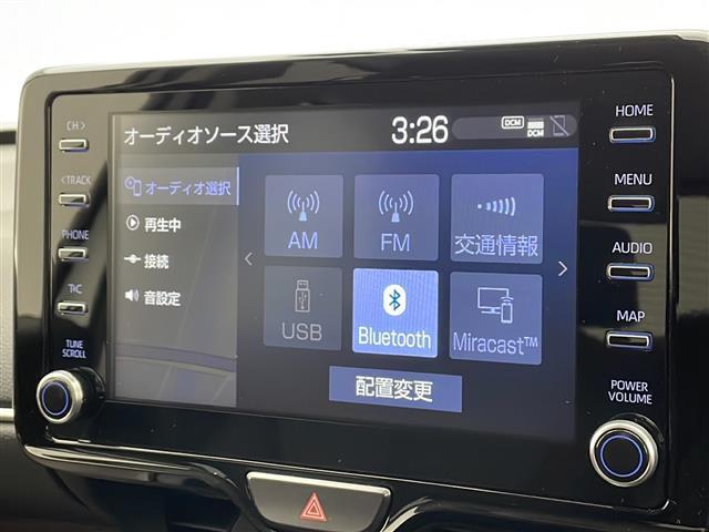 ハイブリッドＺ　禁煙車　トヨタセーフティセンス　ＢＳＭ　クリアランスソナー　ＨＵＤ　純正ディスプレイナビ／カープレイ　全方位カメラ　ＥＴＣ　１００Ｖ電源　ハーフレザーシート　シートヒーター　ステアリングヒーター(6枚目)