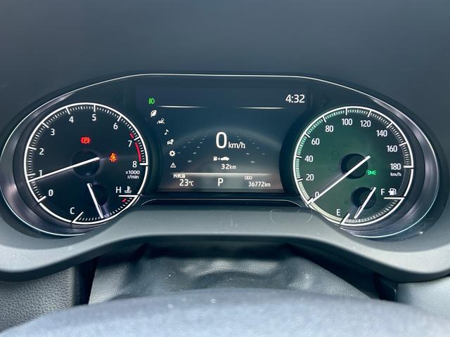 Ｚ　レザーパッケージ　禁煙車　セーフティセンス　ＢＳＭ　前後ソナー　ＨＵＤ　ＪＢＬサウンド　純正メーカーオプションナビ　全方位カメラ　ステアリングスイッチ　ＭＴモード　ＥＴＣ２．０　デジタルインナーミラー　黒レザーシート(27枚目)