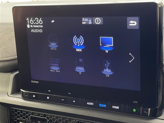 ｅ：ＨＥＶスパーダ　プレミアムライン　純正１１インチＨｏｎｄａ　ＣＯＮＮＥＣＴナビ　マルチビューカメラシステム　ホンダセンシング　両側パワースライドドア　ＰＲＥＭＩＵＭ　ＬＩＮＥ専用コンビシート　２列目オットマン　ブラインドスポット(14枚目)