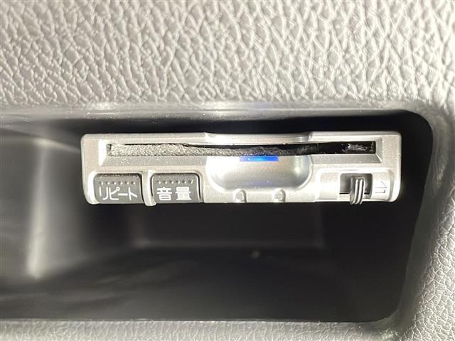 ハイウェイスター　Ｇターボ　禁煙車　純正ナビ　ＣＤ　ＡＵＸ　Ｂｌｕｅｔｏｏｔｈ　フルセグＴＶ　全方位カメラ　衝突軽減ブレーキ　オートハイビーム　両側パワースライドドア　ＬＥＤヘッドライト　ＥＴＣ　ステアリングスイッチ(13枚目)