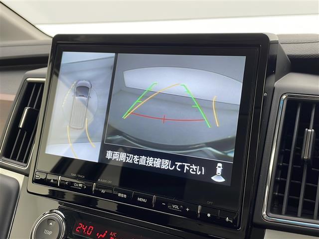 デリカＤ：５ Ｐ　衝突被害軽減ブレーキ　車線逸脱警報　オートマチックハイビーム　後側方車両検知警報システム　誤発進抑制機能　純正１０インチナ　ビフルセグＴＶ　全方位カメラ　両側パワースライドドア　ＡＣＣ（4枚目）