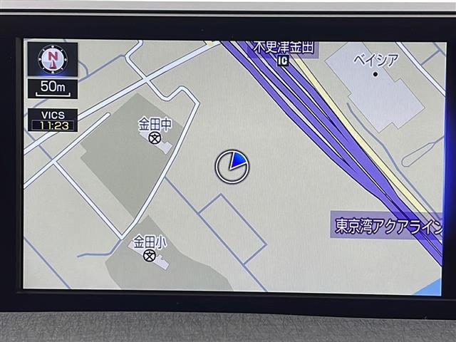 ＵＸ ＵＸ２００　バージョンＬ　禁煙車　純正ナビ　Ｂｌｕｅｔｏｏｔｈ　レクサスセーフティセンス　レーダークルーズコントロール　ヘッドアップディスプレイ　ＥＴＣ　ドラレコ　サンルーフ　パワーバックドア　ワイヤレス充電　レーダー探知機（5枚目）