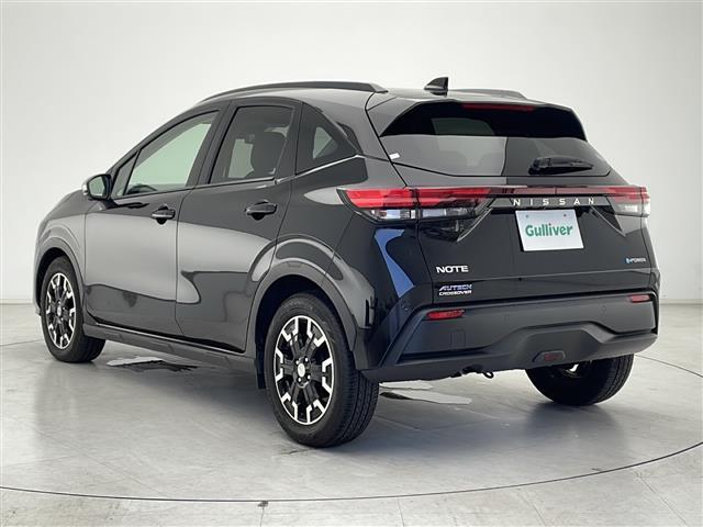 ノート オーテック　クロスオーバー　プロパイロット　ワイヤレス充電　デジタルインナーミラー　ブラインドスポットモニター　ステアリングヒーター　ＨＤＭＩ　純正ナビ　フルセグ　全方位カメラ　ＢＴ　コーナーセンサー　ＬＥＤ　スマートキー（43枚目）